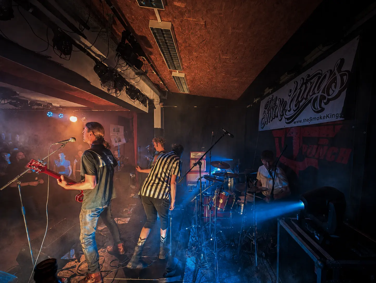 Home thesmokeings live buehne